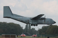 R96 @ EBBL - Landing at EBBL during airshow in 2014. - by Raymond De Clercq