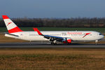 OE-LAT @ VIE - Austrian Airlines - by Chris Jilli