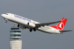 TC-JGZ @ VIE - Turkish Airlines - by Chris Jilli
