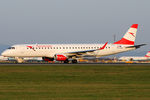 OE-LWG @ VIE - Austrian Airlines - by Chris Jilli