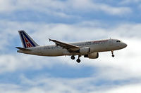 SU-PBE @ EGLL - Airbus A320-211 [0024] (Air Memphis) Home~G 24/06/2006. On approach 27L