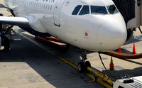 N339NB @ KATL - Nose gear Atlanta - by Ronald Barker