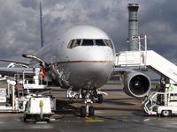 N656UA @ LFPG - UNITED at CDG parking S24 - by Jean Goubet-FRENCHSKY