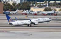 N66803 @ KLAS - Boeing 737-900ER