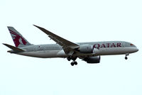 A7-BCG @ EGLL - Boeing 787-8 Dreamliner [38325] (Qatar Airways) Home~G 17/09/2013. On approach 27L.