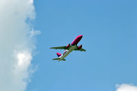 HA-LWP @ LBWN - Taking off Varna to London Luton