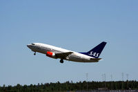 LN-RPS @ ENGM - LN-RPS taking off OSL - by Erik Oxtorp