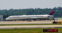 N924DN @ KATL - Taxi Atlanta - by Ronald Barker