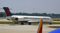 N946DN @ KATL - Taxi Atlanta - by Ronald Barker