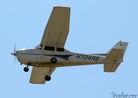 N704RB @ KPDK - CESSNA 172S of AIRWAY EQUIPMENT LEASING LLC taking off.Canon T6s  1/160 f/16  ISO 100    EF 70-200mm f/2.8L - by Strabanzer