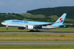 HL7574 @ VIE - Korean Air - by Chris Jilli