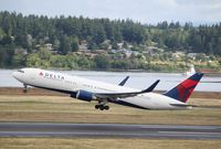 N173DZ @ KPDX - Boeing 767-300 - by Mark Pasqualino