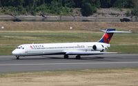N950DN @ KPDX - MD-90-30 - by Mark Pasqualino
