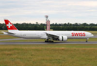 HB-JND @ LOWW - Swiss Boeing 777
