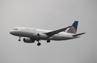 N461UA @ KPDX - Airbus A320 - by Mark Pasqualino