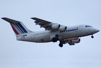 EI-RJI @ LFPG - Landing - by micka2b
