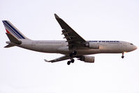 F-GZCO @ LFPG - Landing - by micka2b