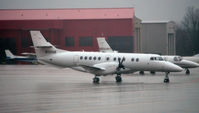 N325UE @ KLEX - Lexington