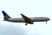 N641UA @ EGLL - Boeing 767-322ER [25091] (United Airlines) Home~G 30/05/2015. On approach 27L.