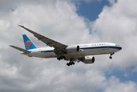 B-2041 @ KORD - Boeing 777-F1B