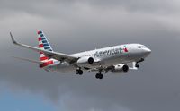N939NN @ KORD - Boeing 737-800 - by Mark Pasqualino