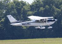 N60381 @ KDTN - At Downtown Shreveport. - by paulp