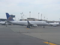 N723YX @ EWR - Republic ERJ170LR