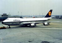 D-ABYS @ EDDF - Lufthansa - by kenvidkid