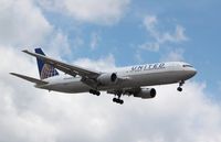 N644UA @ KORD - Boeing 767-300 - by Mark Pasqualino