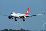 TC-JNA @ VIE - Turkish Airlines