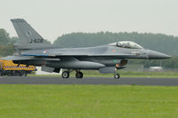 J-628 @ EHLW - F-16AM Fighting Falcon of the Royal Netherlands Air Force at Leeuwarden Air Base, open days 2016. 322 squadron. - by Van Propeller