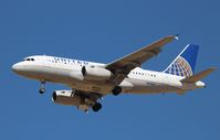 N851UA @ KDEN - Airbus A319