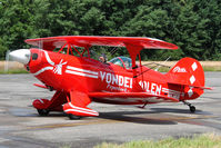 OO-NUE @ EBUL - Ursel Avia 2016. - by Raymond De Clercq