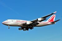 VT-EVA @ EGLL - Boeing 747-437 [28094] (Air India) Heathrow~G 11/11/2004. On finals 27L - by Ray Barber