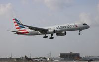 N189AN @ MIA - American - by Florida Metal