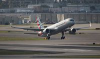 N189AN @ MIA - American - by Florida Metal