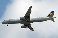 D-AISN - Airbus A321-231 [3592] (Lufthansa) Home~G 12/05/2013. On approach 27R.