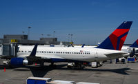 N67171 @ KSLC - Gate D1 SLC - by Ronald Barker