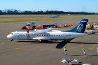 ZK-MCB @ NZCH - Aerospatiale ATR-72-212A [598] (Air New Zealand Link) Christchurch-International~ZK 25/09/2004 - by Ray Barber
