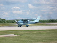 N9069X @ I68 - Cessna 182D - by Christian Maurer