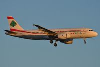 T7-MRA photo, click to enlarge T7-MRA photo, click to enlarge