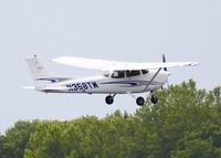N358TW @ KSHV - At Downtown Shreveport. - by paulp