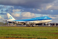 PH-BUK @ EHAM - Boeing 747-206B SUD [21549] (KLM Royal Dutch Airlines)  Amsterdam-Schiphol~PH 11/09/2003 - by Ray Barber