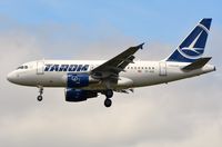 YR-ASD @ EGLL - Tarom A318 - by FerryPNL