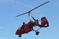 G-CFVG @ X3CX - Landing at Northrepps. - by Graham Reeve