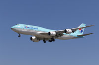 HL7637 @ CYVR - Landing - by Guy Pambrun