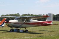 N9137B @ KOSH - Cessna 172