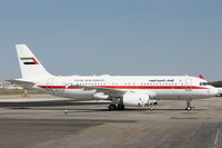 A6-DLM @ LMML - A320 A6-DLM Abu Dhabi Emiri Flight - by Raymond Zammit