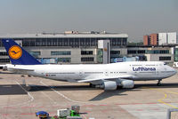 D-ABVR @ EDDF - Boeing 747-430 [28285] (Lufthansa) Frankfurt~D 08/09/2005 - by Ray Barber