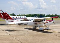 N905JA @ KDTN - At Downtown Shreveport. - by paulp
